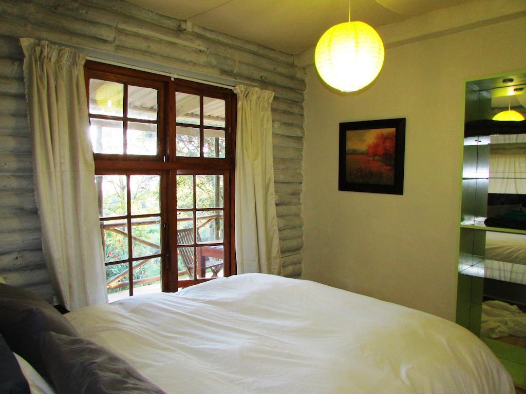 Old Pine Cabin Karkloof Yarrow Extérieur photo